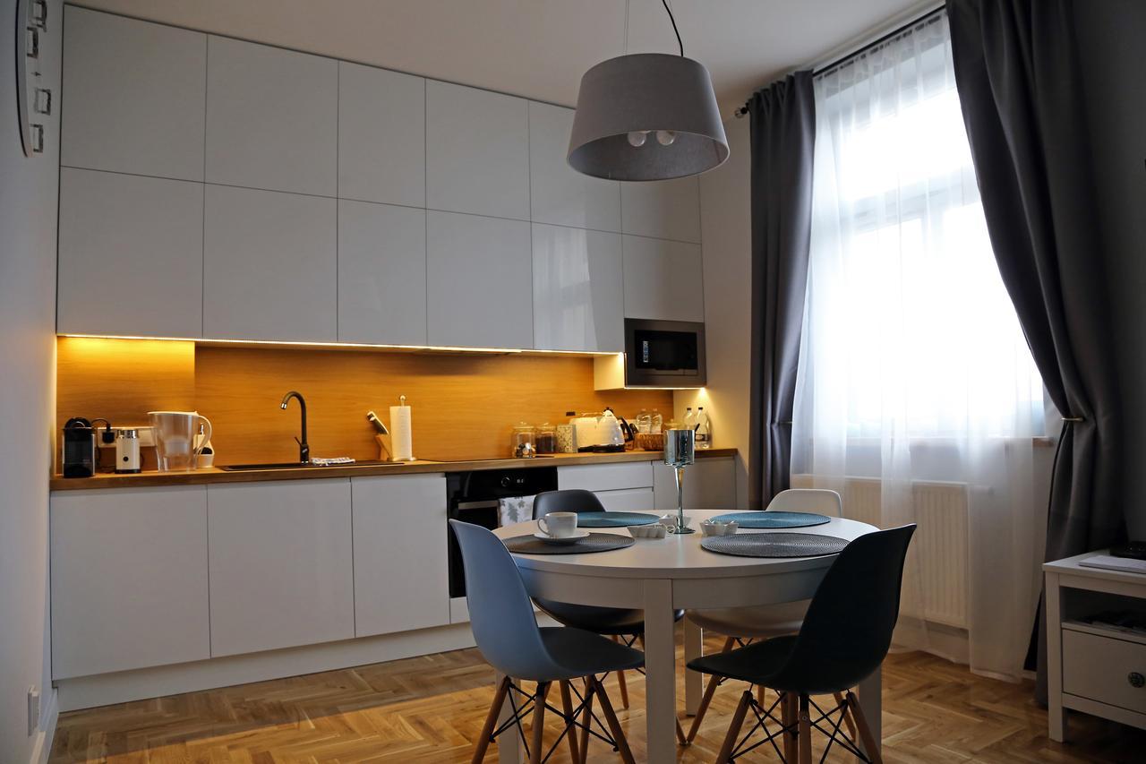 Grey Apartments Kosciuszko Cracovia Exterior foto